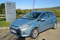 Click to see larger photo of Ford Fiesta Zetec 1.4