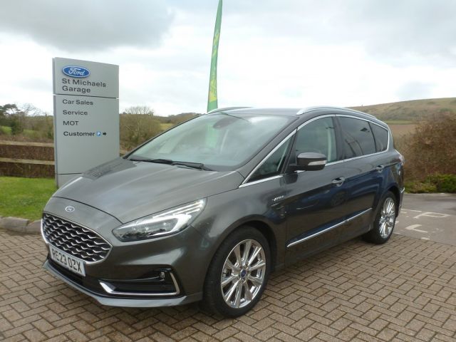 Ford S-MAX Vignale 5 Door 2.5 Duratec 190PS FHEV FWD CVT automatic