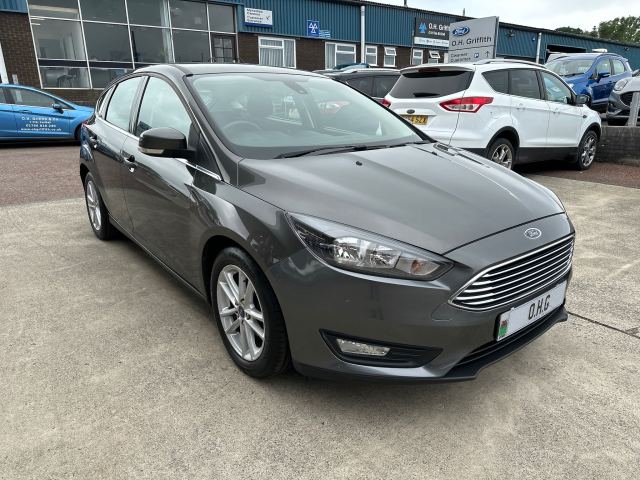 Ford 1.0T EcoBoost Zetec Hatchback 5dr Petrol Manual Euro 6 (s/s) (125 ps)