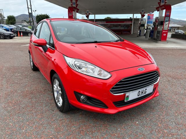 Ford 1.0T EcoBoost Zetec Hatchback 5dr Petrol Manual Euro 5 (s/s) (100 ps)