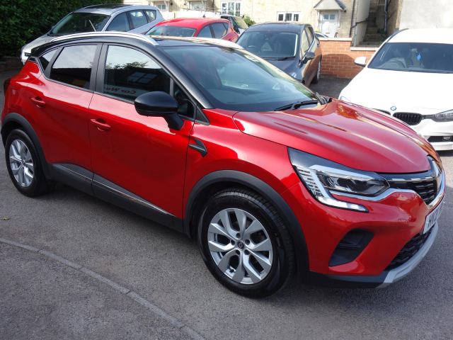 Renault Captur Iconic TCe 130