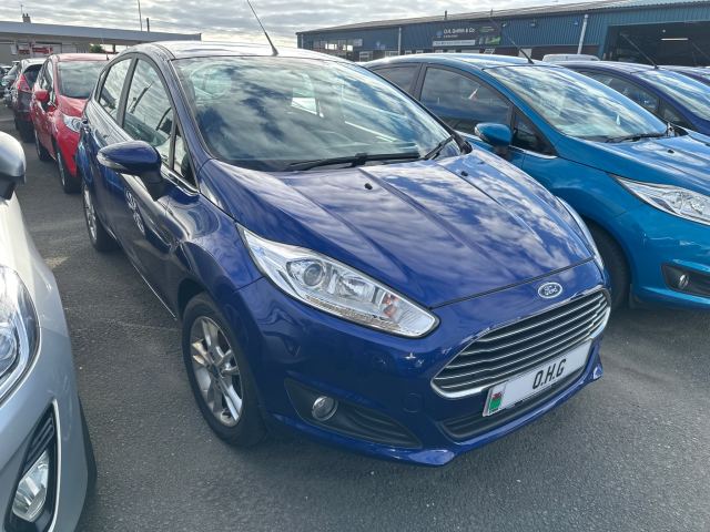 Ford 1.0T EcoBoost Zetec Hatchback 5dr Petrol Manual Euro 6 (s/s) (100 ps)