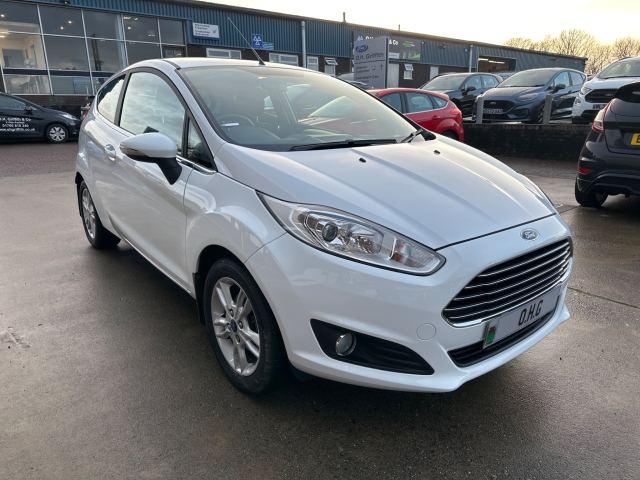 Ford 1.25 Zetec Hatchback 3dr Petrol Manual Euro 5 (82 ps)
