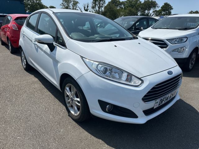 Ford 1.0T EcoBoost Zetec Hatchback 5dr Petrol Manual Euro 5 (s/s) (100 ps) (M13117)